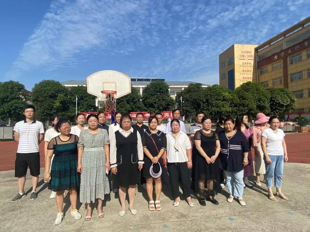 金秋开学季，师生逐梦时 ——2022年板桥小学秋季开学典礼(图5)