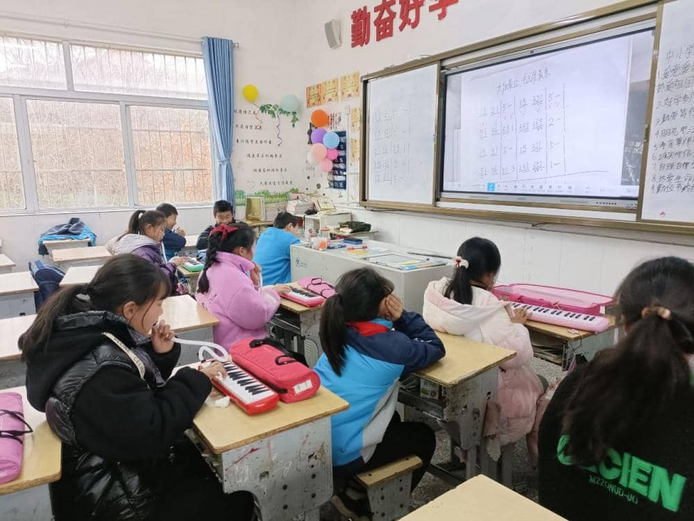 今日板小2023.2.20(图4)