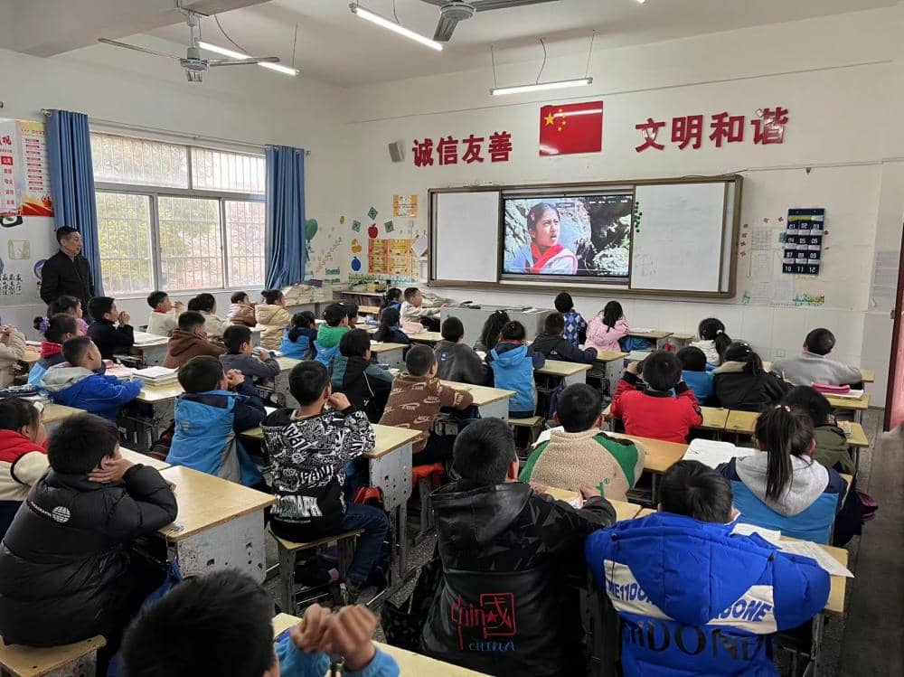 今日板小2023.2.20(图6)