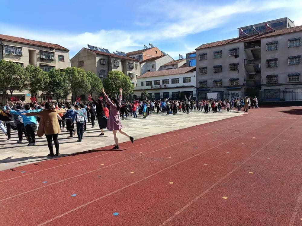 今日板小2023.3.1(图2)