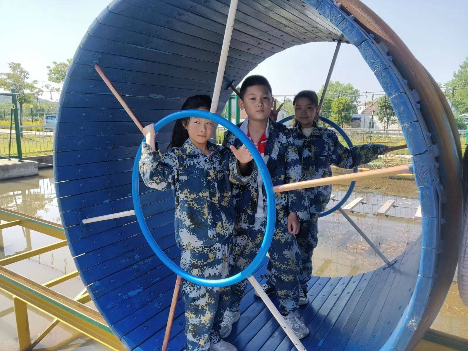 挥洒实践汗水，书写无悔青春——板桥小学四（1）班社会实践活动(图9)