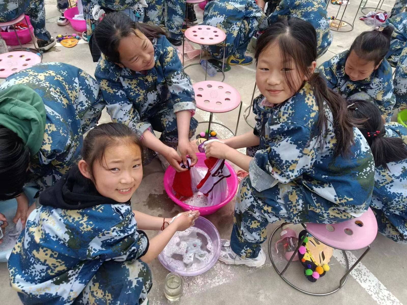 挥洒实践汗水，书写无悔青春——板桥小学四（1）班社会实践活动(图15)
