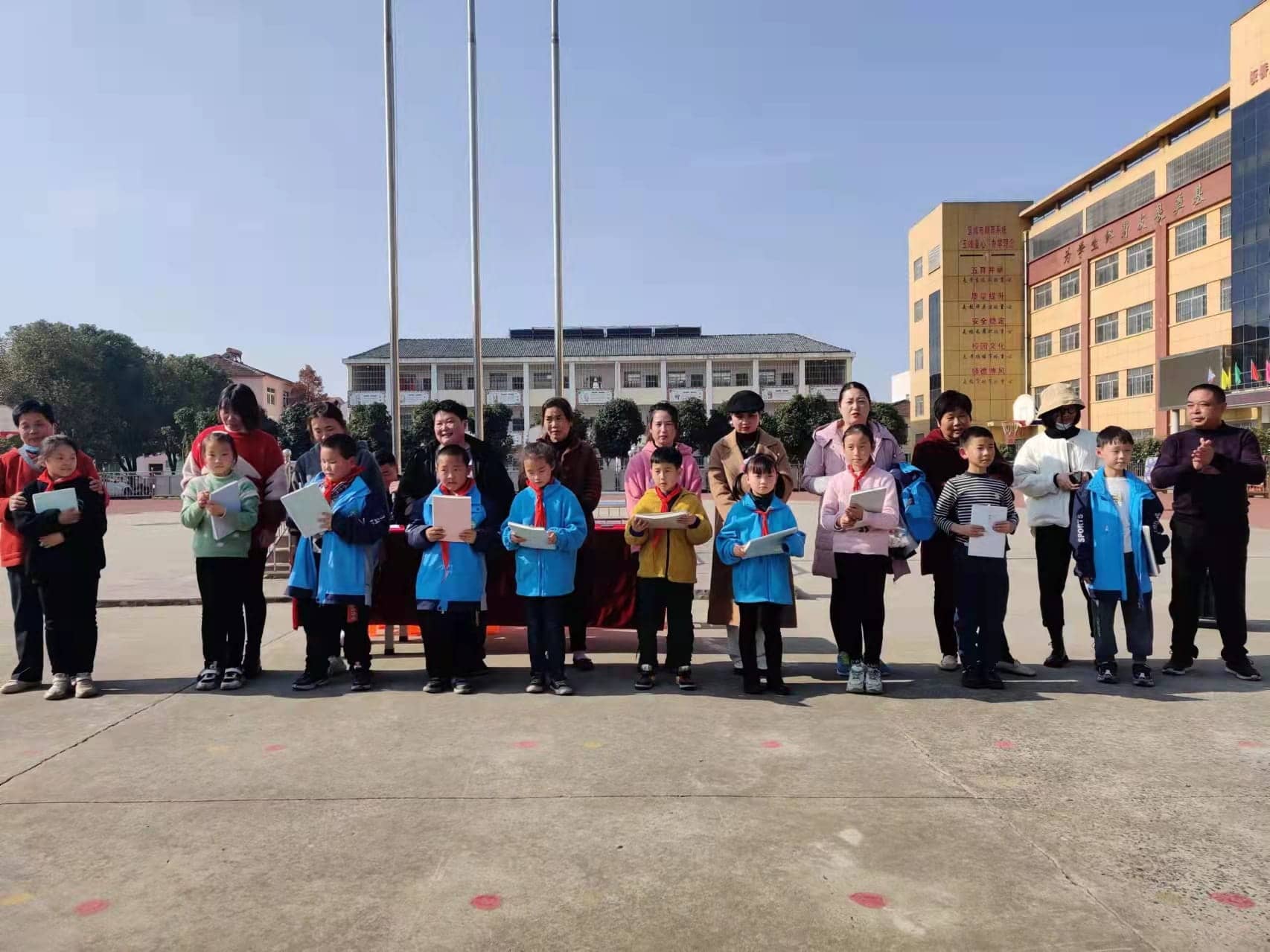 家校同心 师生同行 共筑学生美好未来 ——板桥小学2021年秋季三年级家长会(图5)