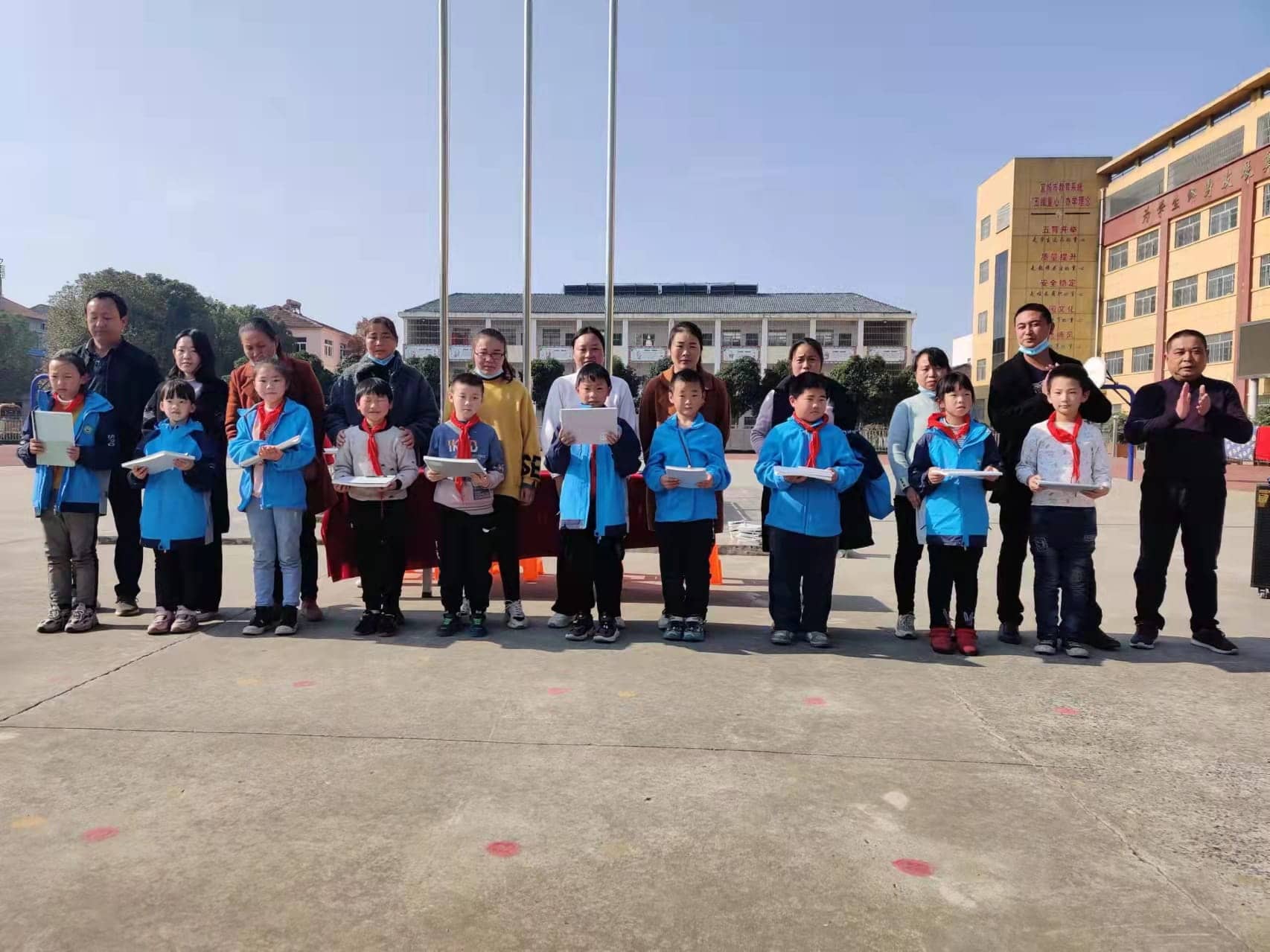 家校同心 师生同行 共筑学生美好未来 ——板桥小学2021年秋季三年级家长会(图3)