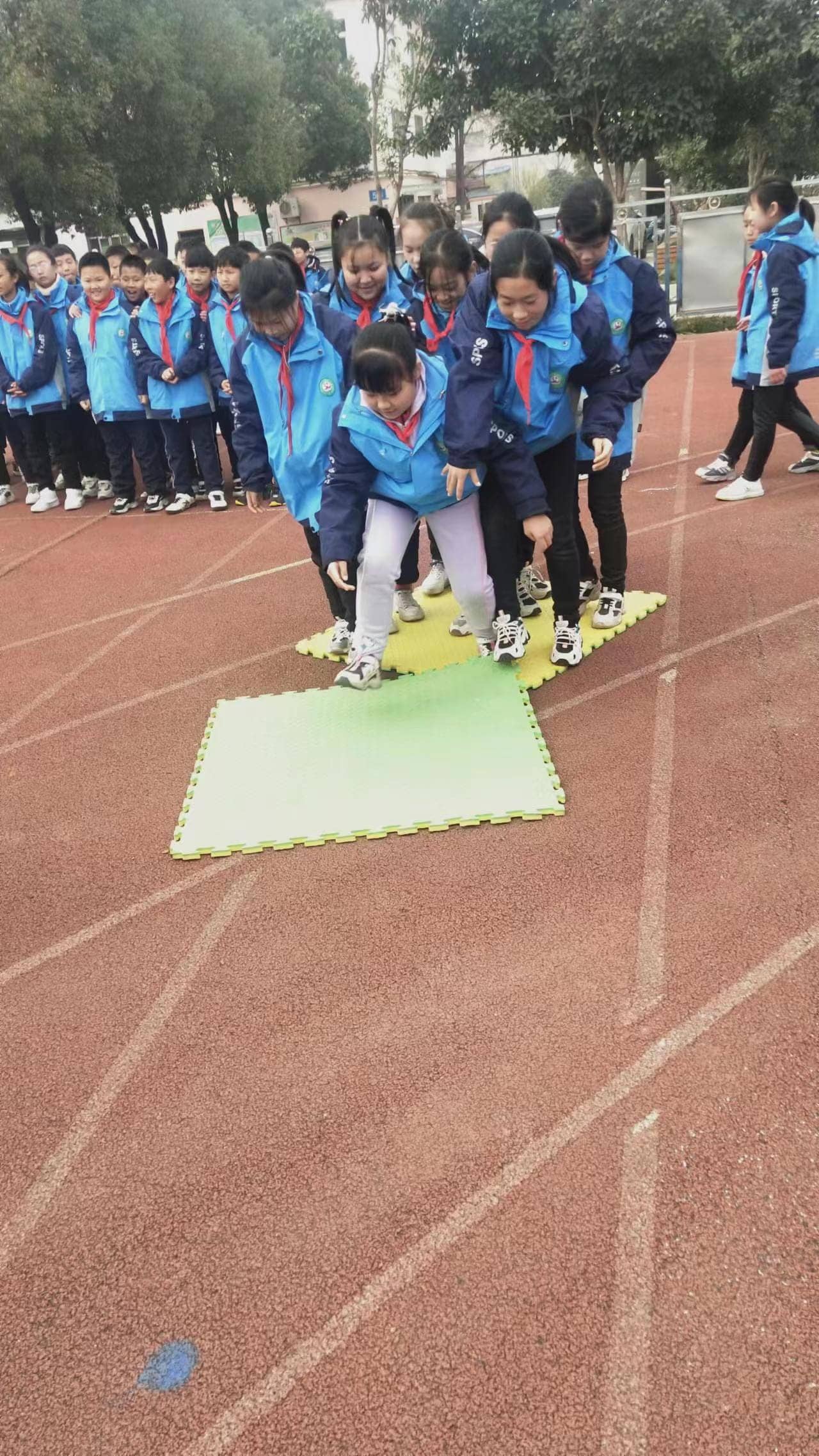 五（1）班板小第一届趣味运动会图集(图6)