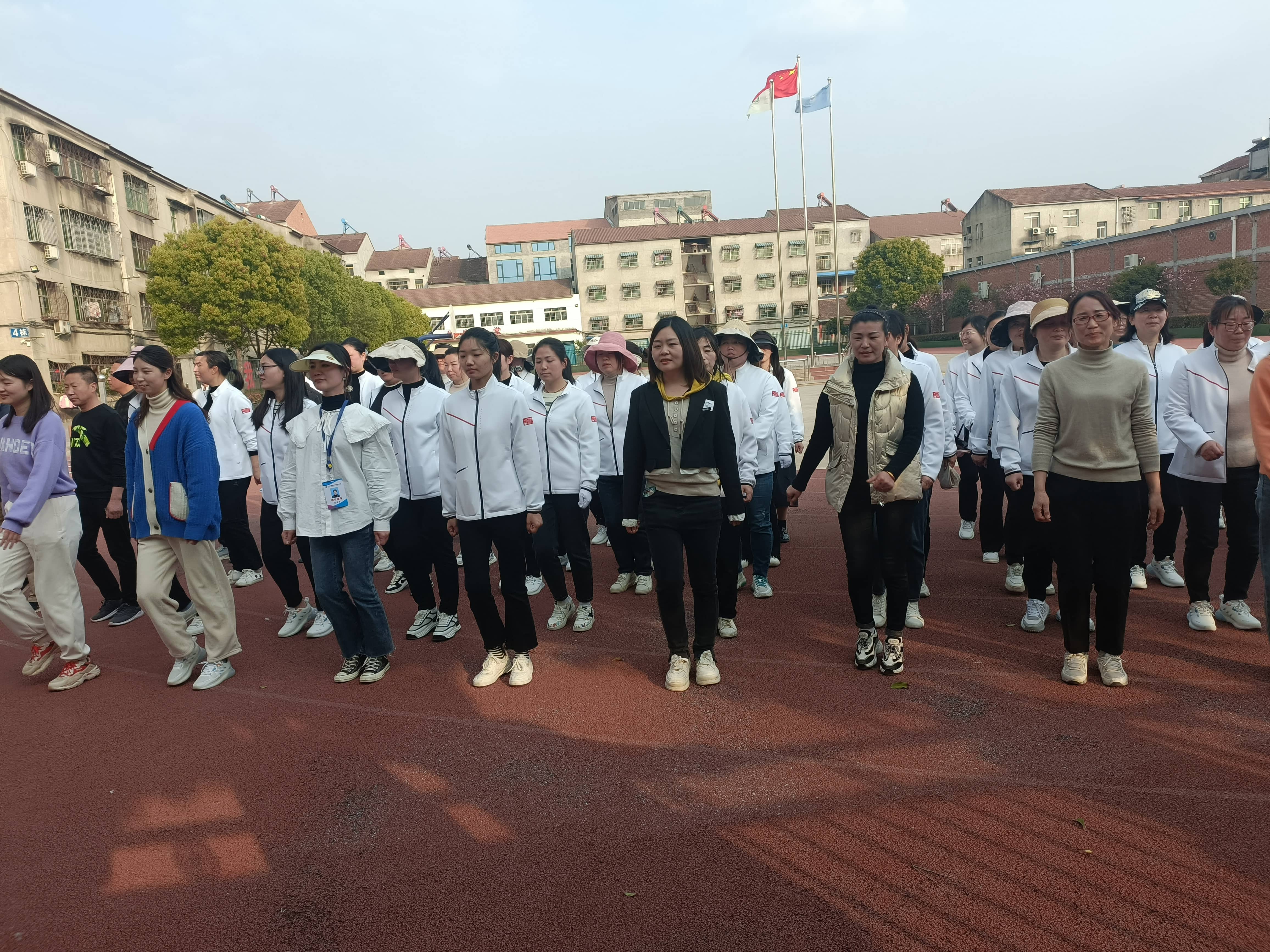 今日板小2023.3.30(图2)