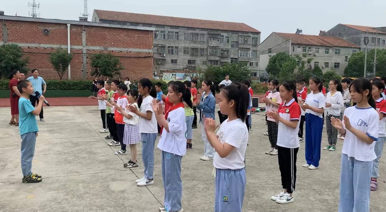 五年级“庆六一”文艺汇演(图18)