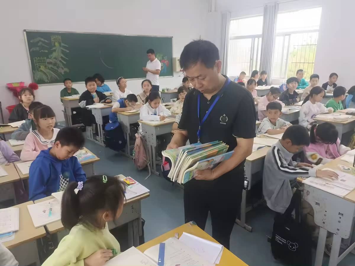今日板小2023.09.22(图4)