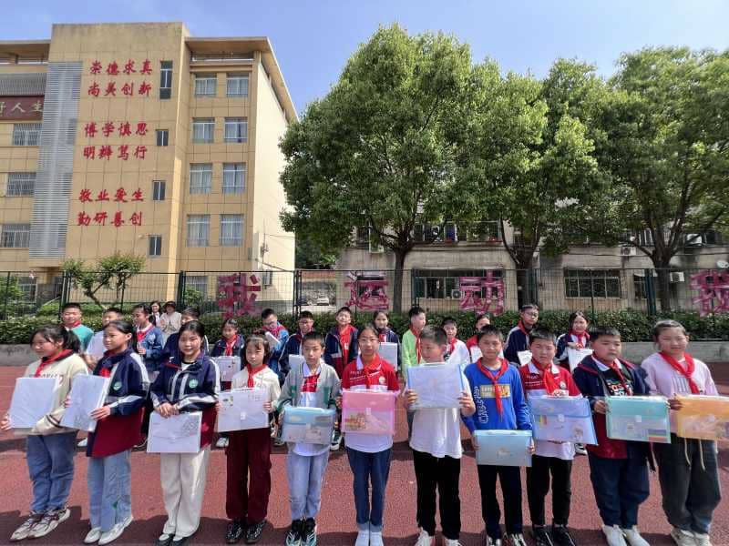 展英语魅力，做词汇达人——板桥小学英语单词竞赛活动(图5)