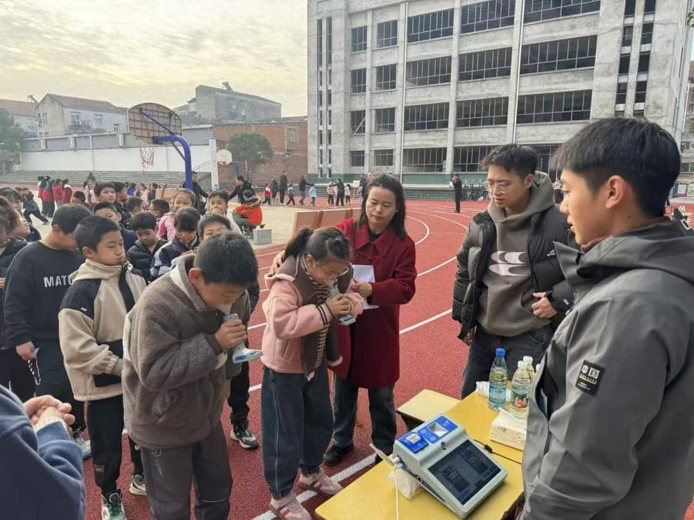体质监测，助力成长—板桥小学开展体质监测工作(图4)