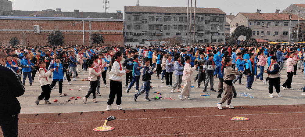 今日板小2023.3.8(图10)