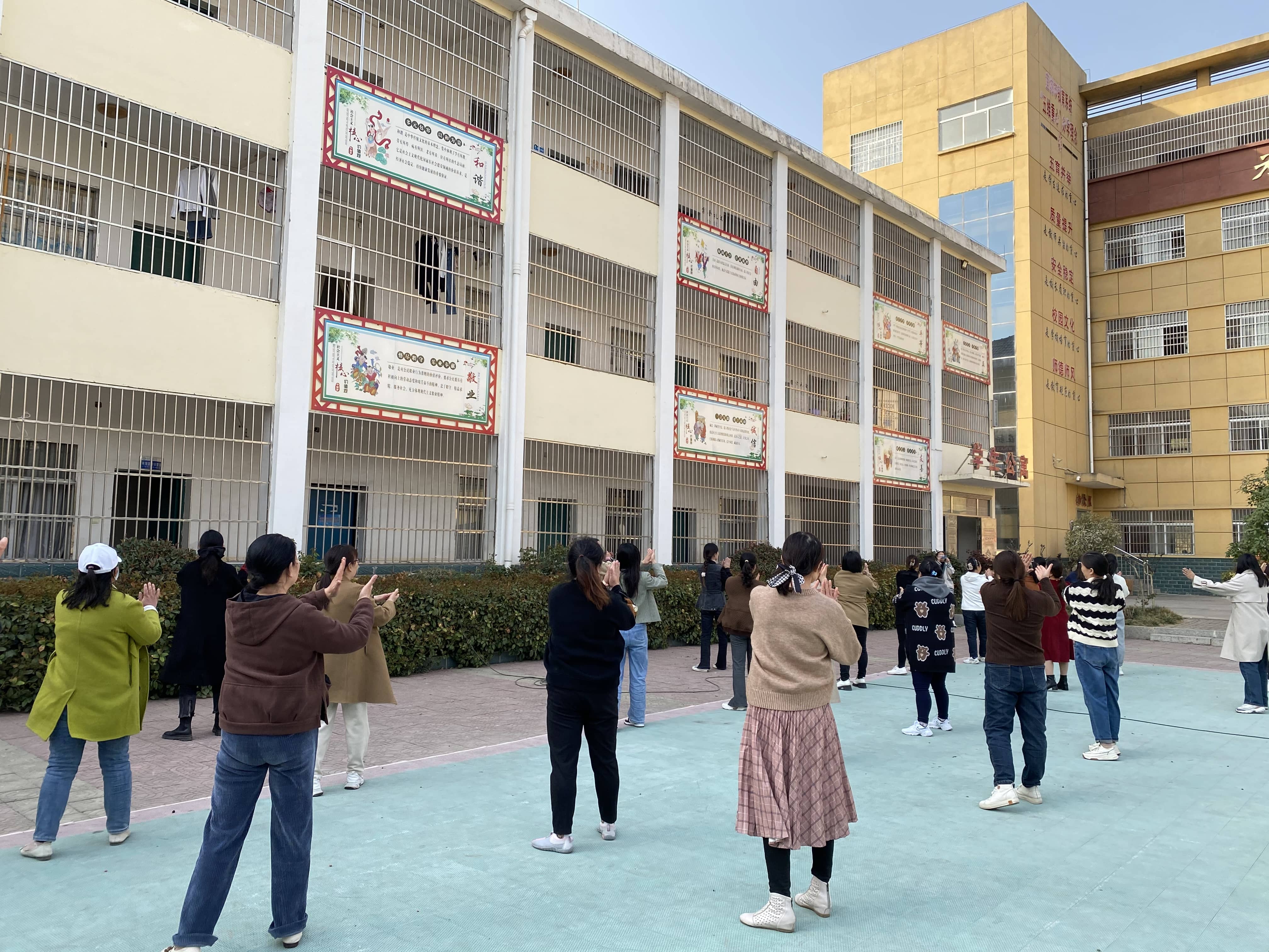 今日板小2023.3.15(图3)