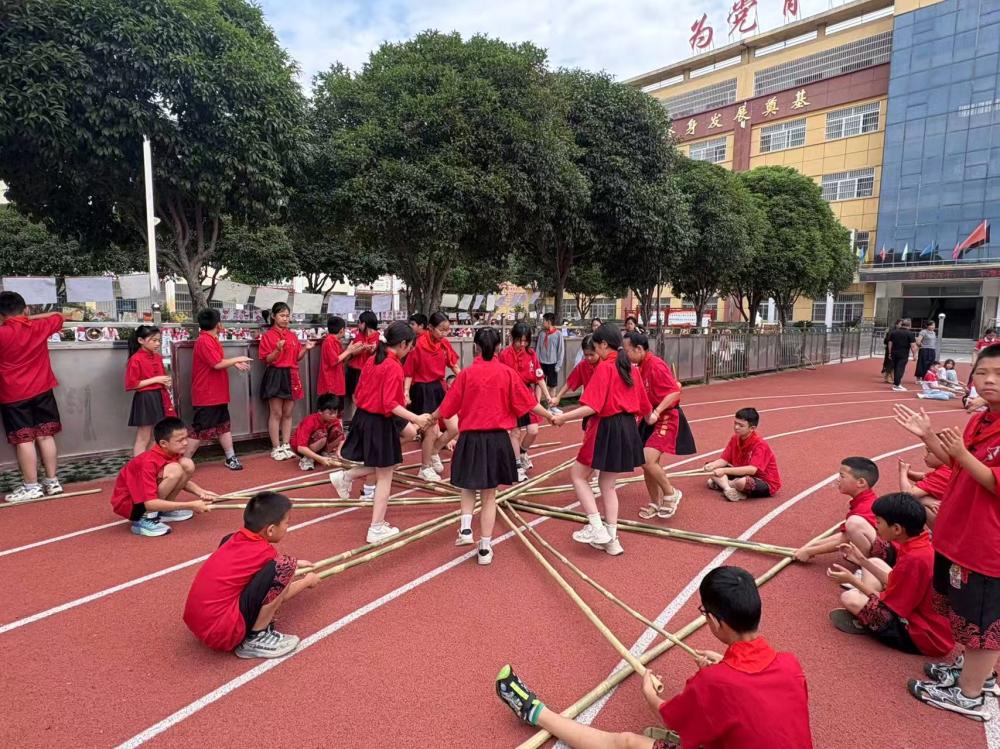 今日板小2025.6.10(图1)