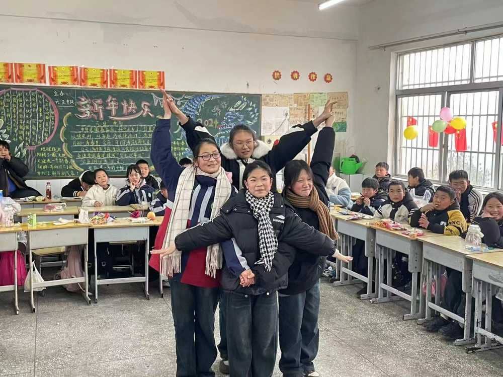  欢声笑语迎新年 载歌载舞庆元旦 ——记板桥小学2024“迎新年，庆元旦”展演活动(图7)