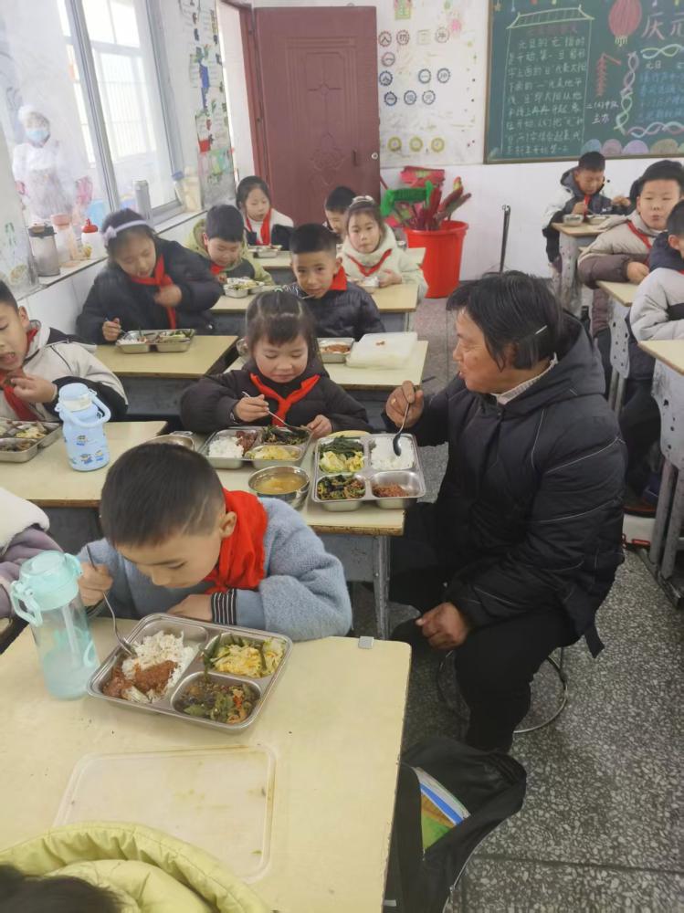 家校同心，共话成长——板桥小学开展家长开放日活动(图6)