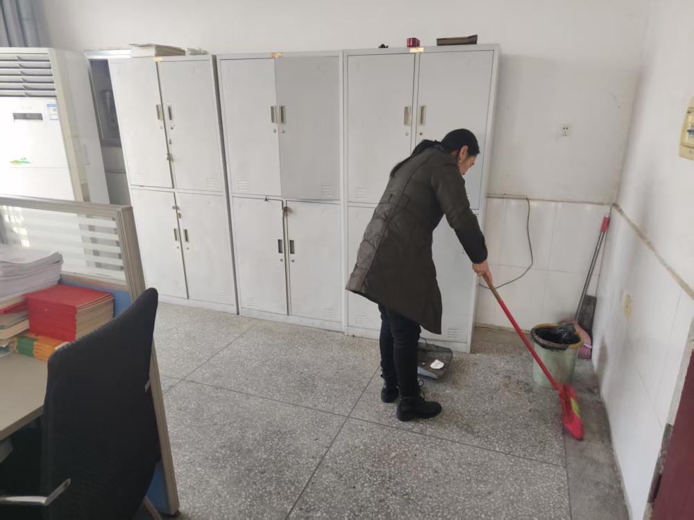 聚光成芒，以爱育花——潘明璟(图2)