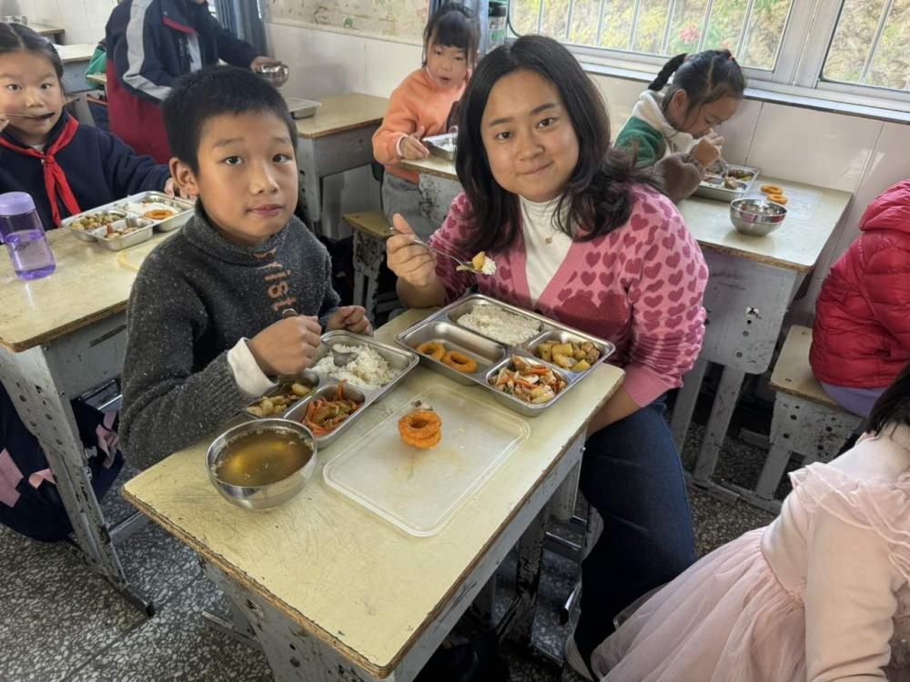 当屏幕的光亮起时——冯 姣(图2)