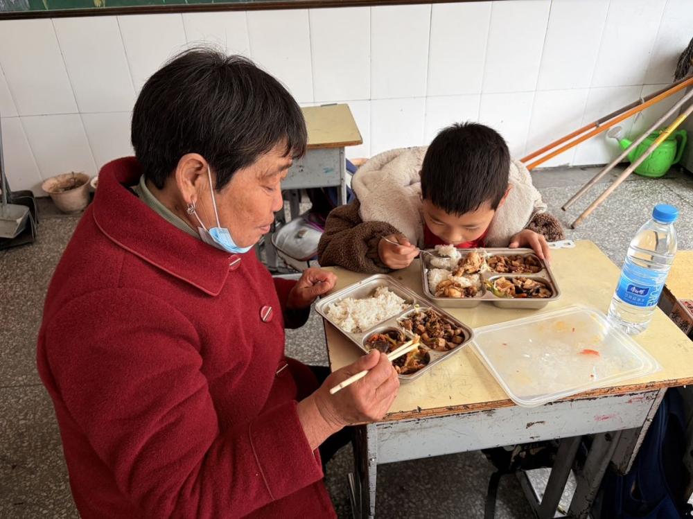 家校同心共筑梦 携手同行伴成长——板桥小学开展家长开放日活动(图7)