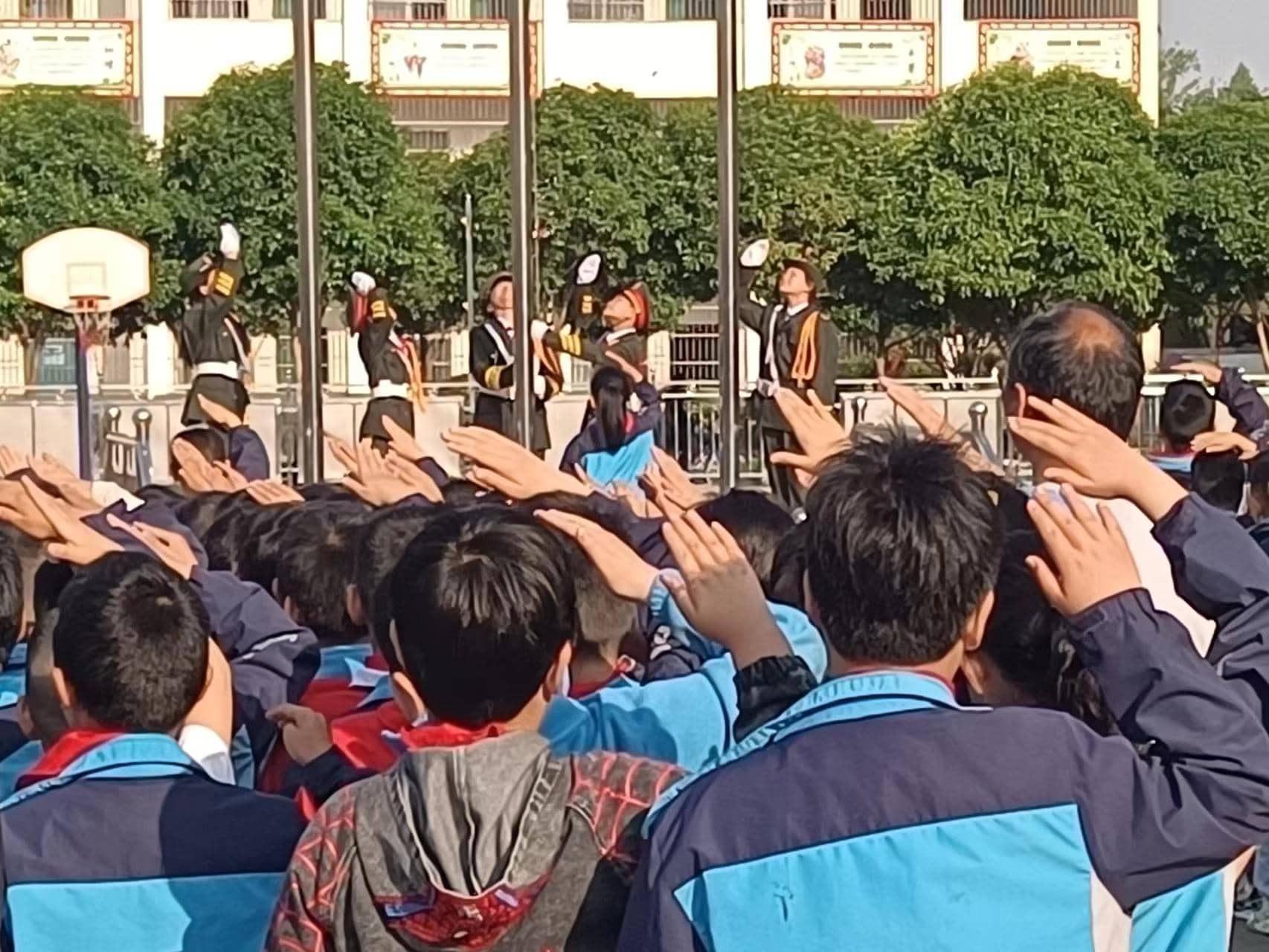 今日板小2023.4.17(图3)
