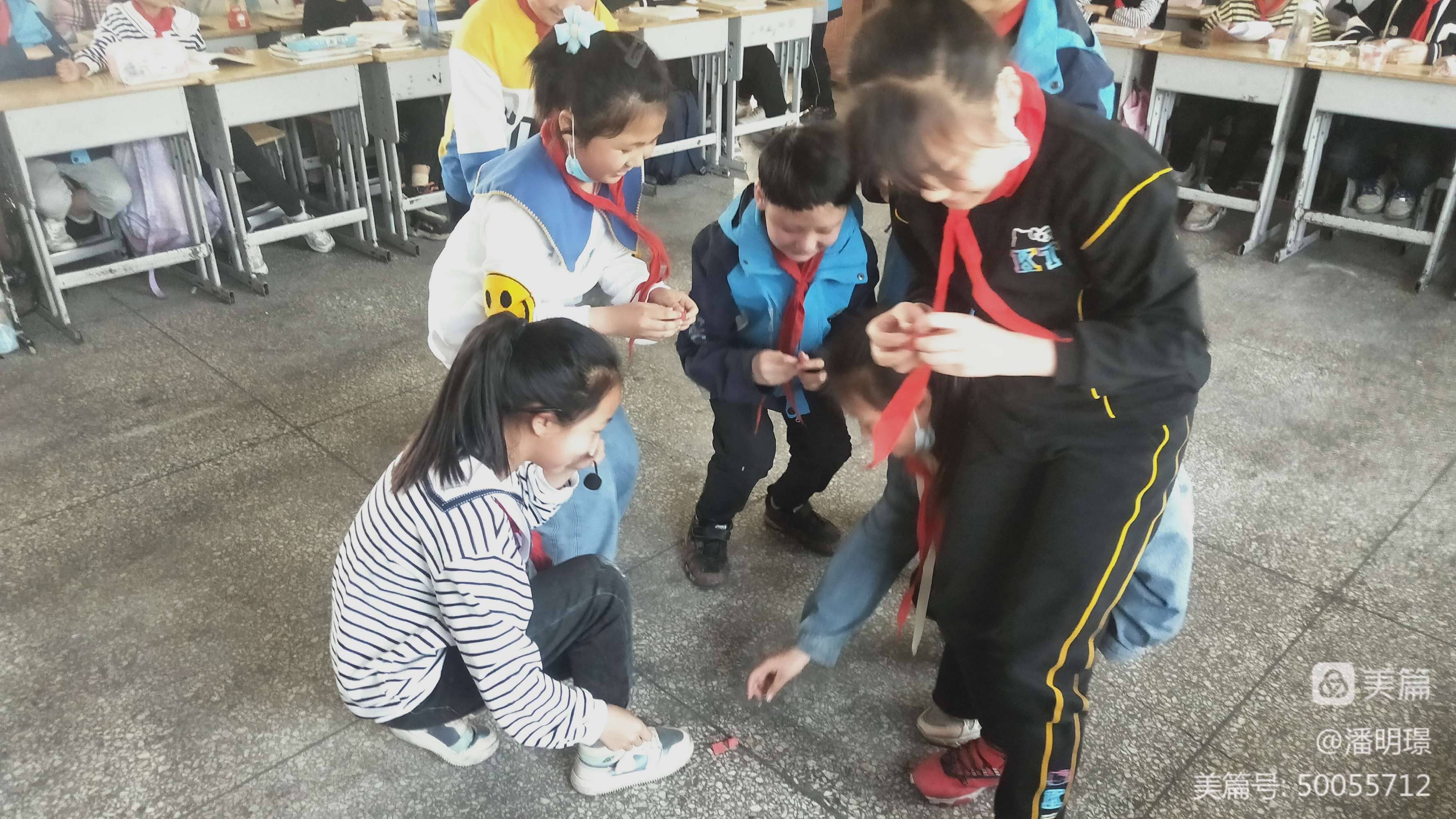 童心筑舞台 书香润童年   ——记五（1）班课本剧展演(图3)