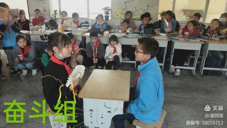 童心筑舞台 书香润童年   ——记五（1）班课本剧展演(图8)