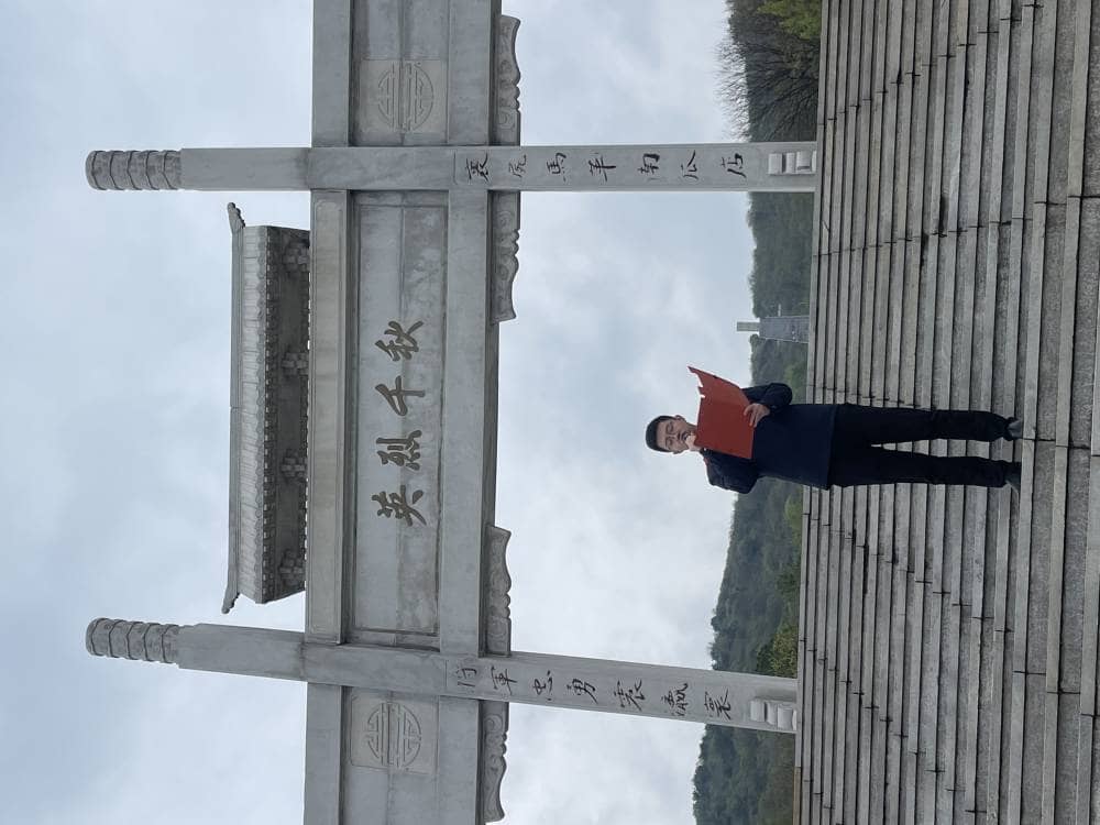 继承革命遗志 传承红色基因—板桥小学开展清明祭英烈主题队日活动(图5)