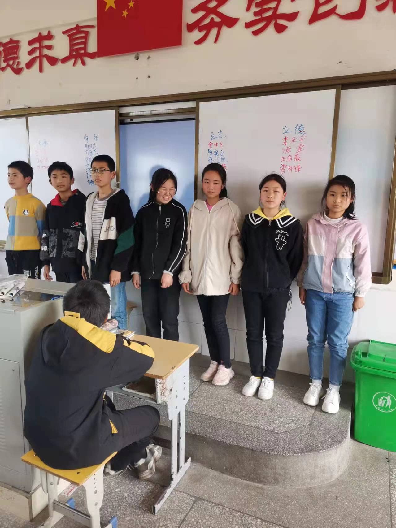 六（3）红领巾争章评选活动(图3)