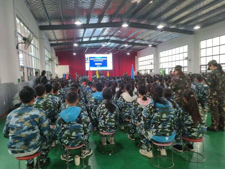 向实践学习，推知行合一 ——记六（1）班综合实践活动之旅(图17)
