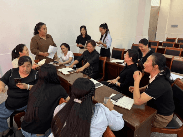 共话班级管理   分享育人智慧——板桥小学召开班主任大会(图4)