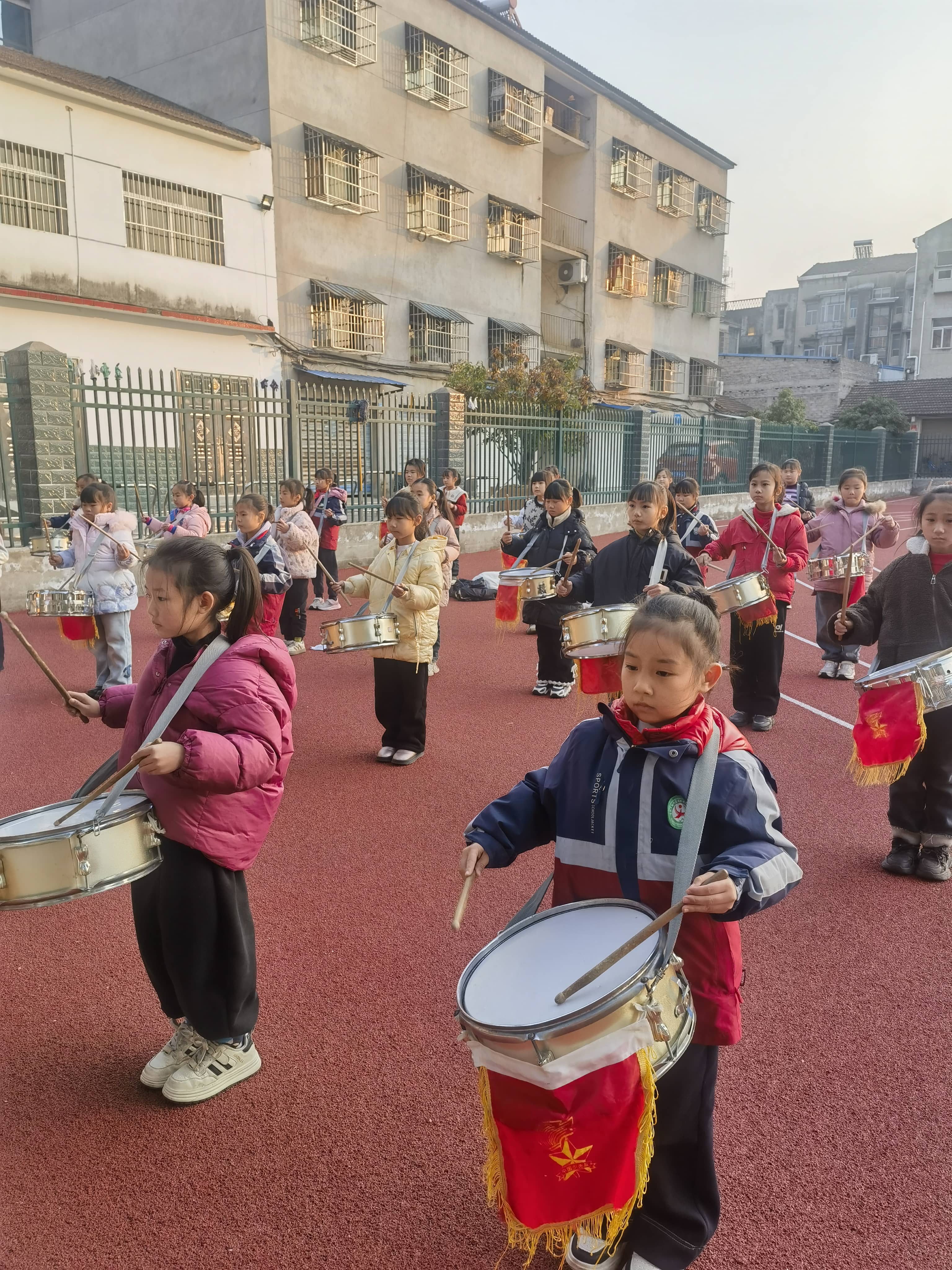 今日板小2024.12.17(图2)